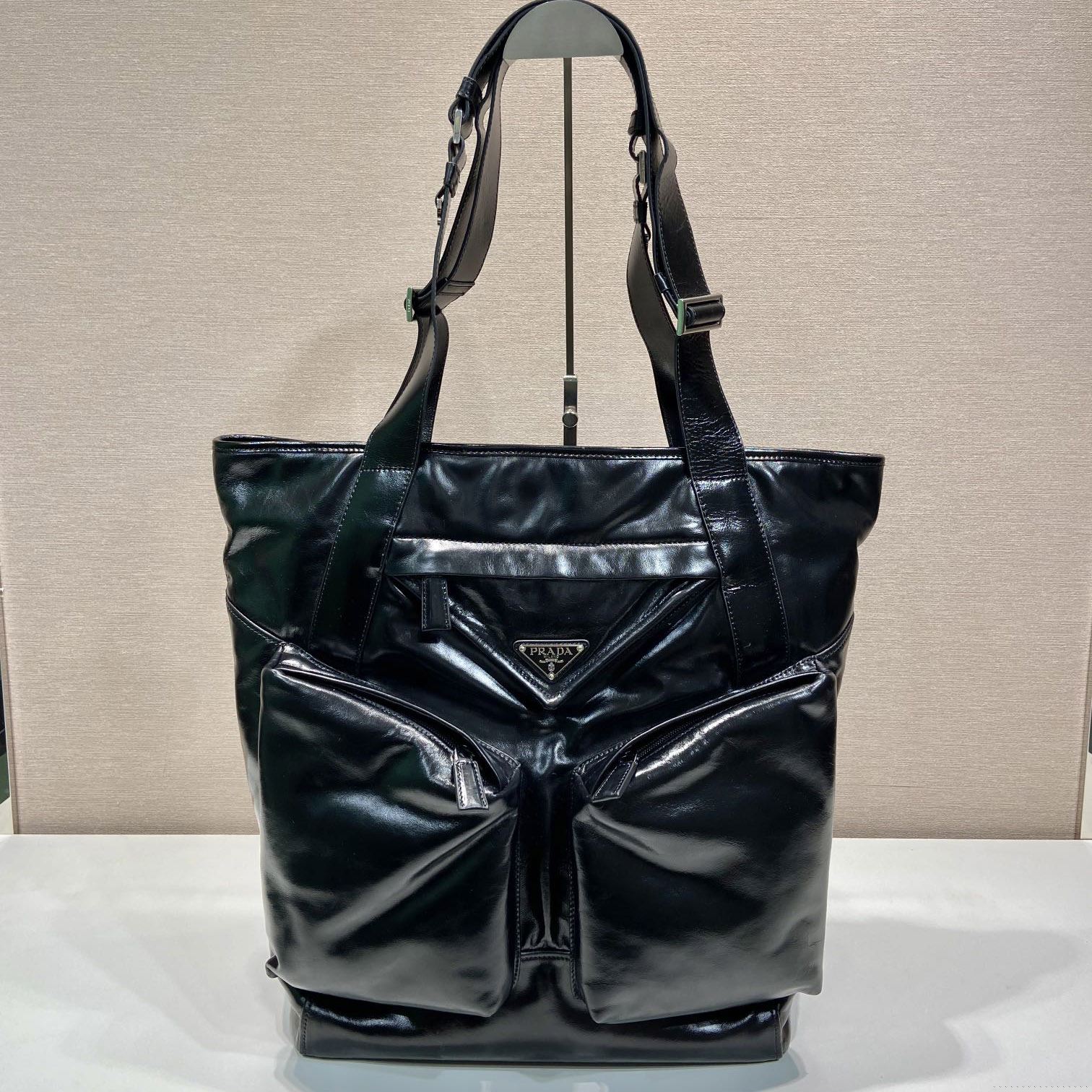 Pra*a top handle bags